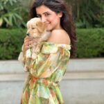 Vinali Bhatnagar Instagram - Guess who was my valentine this year? Welcoming Pogo to the fam💚 Got this kid home 18days back and since then it has been all stars and glitters! As they say, #blessed!✨ . . . . #puppy #fam #love #instanew #lights #life