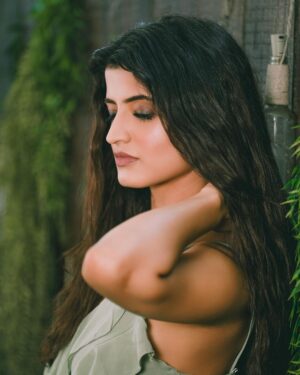 Vinali Bhatnagar Instagram - Throwback🍃