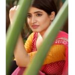 Vinali Bhatnagar Instagram – 🧡