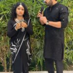 Vishnu Priya Instagram – Enduku Sir Maa Hasini ni ala Ibbandi Pedutunnaru🤣🤣

#Trinayani #TrendingReelsOnZee #ZeeOnTheGoReels #ZeeTelugu 

@vishnupriyaaofficial @sureshpatel143_vsp