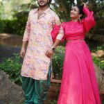 Vishnu Priya Instagram – Diwali 🪔 special on #familyno1  show..🩷
.
Don’t miss to watch on every Sunday at 11am only on @zeetelugu 🩷
.
Outfits: @swan_designerstudio 🩷
.
📷: @shutterbysarath 🩷
.
Hairstylist: @praneetha_beautymakeover 🩷
.
.
#show #reality #telugu #program #teluguactress #outfits #camera #photography #instagram #instagood #instalove #instadaily #spreadlove #spreadpositivity #spreadkindness #thankyouthankyouthankyou 🩷