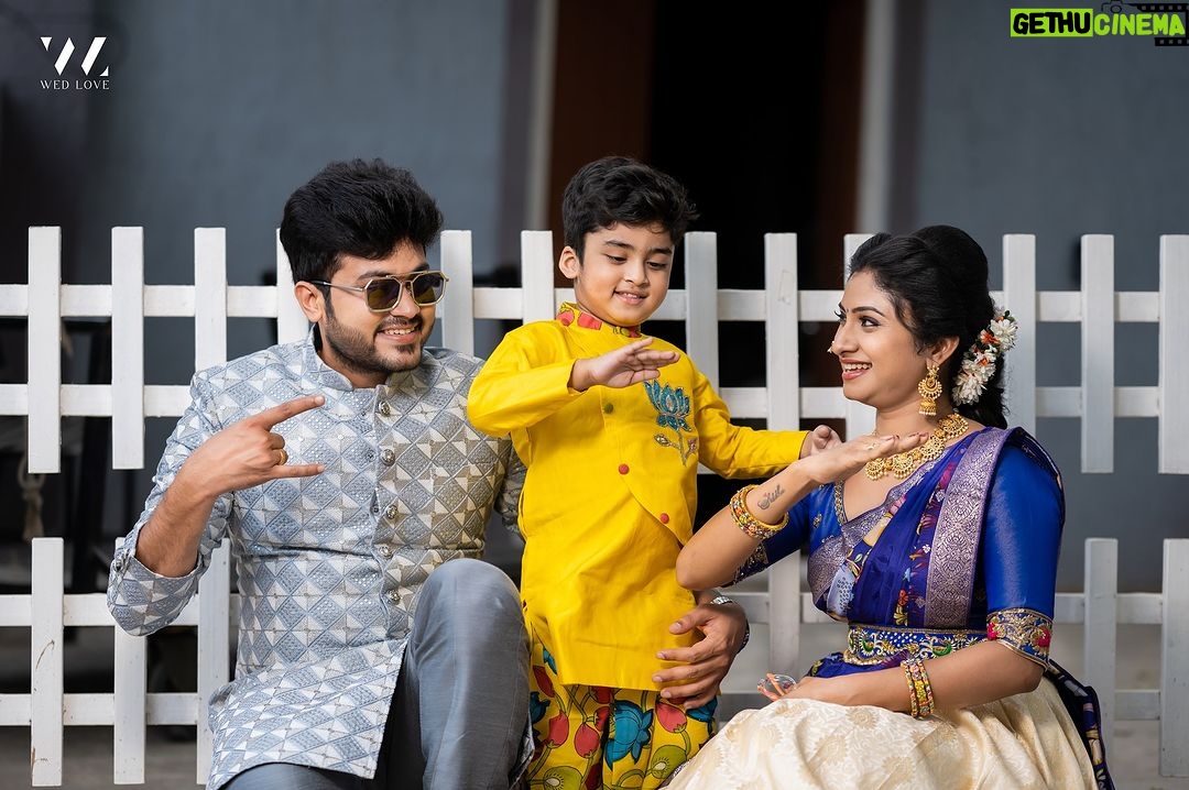 Vishnu Priya Instagram - Family no 1 Grand finale ♥️ . Outfits: @swan_designerstudio ♥️ . 📷; @wedlove_films ♥️ . Makeover by @s.bhavani_hairstyler ♥️ . . . #family #reality #show #television #beautiful #outfits #photography #photoshoot #photographer #photooftheday #instagram #instagood #instadaily #instamood #instalove #spreadlove #spreadpositivity #spreadkindness #spreadjoy #thankyou #loveyouall