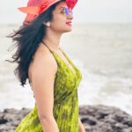 Vishnu Priya Instagram – When husband clicks a perfect picture.., & you can’t stop yourself from posting it 🤪😂 
.
Thank you @siddhardhvarma_official ♥️ 
for being my photographer 😎
. 
. 
#photography #photooftheday #beach #goa #couplegoals #couples #spreadlove #spreadpositivity #loveyourself #thankyouthankyouthankyou #pose #positivity #love #loveyouall Anjuna Beach,goa