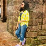 Vishnu Priya Instagram – I’m on energy saving mode 🤪😂😍🫶🏻 
.
📷: @siddhardhvarma_official ♥️ 
.
#sun #morning #goodvibes #goodday #spreadlove #spreadpositivity #fresh #trip #sidshnu #subscribe #like #share #comment #instagood #instagram #instadaily #instacool #blessed #thankyouthankyouthankyou #loveyouall Old Goa Church