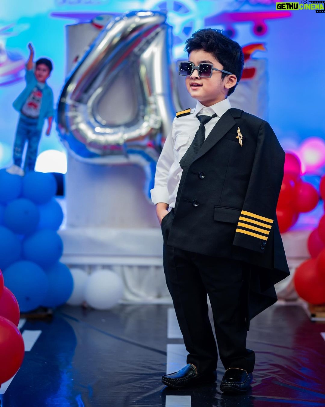 Vishnu Priya Instagram - Taking off into my 4th year 🧑🏻✈️🛫✈️ My heartfelt thanks to everyone who wished me on my birthday 🎂 felt truly blessed 😇 . My outfit specially designed by @harinireddym ♥️ Thank you so much 😊 . 📷: @panthambhanuprasad 😊 . #birthday #cakes #party #kids #enjoy #sidshnu