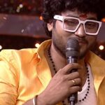 Vishnu Priya Instagram – Pump Set అనుకోని విష్ణు చెంతకి సిద్దు🤣🤣

Watch #FamilyNo1 Every Sunday at 11 AM on #ZeeTelugu

#ZeeOnTheGoReels 

@vishnupriyaaofficial @siddhardhvarma_official @anchorravi_offl