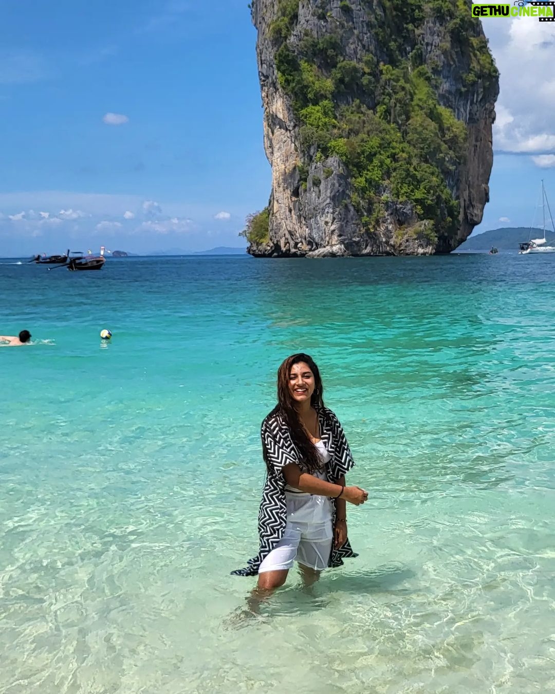 Vishnupriyaa bhimeneni Instagram - Major major missing ππππ΄πππππβ±οΈπ€π€π€ππππ ππ #VISHNUPRIYABHIMENENI #Takemeback #vacation #Ocean #swim #outdoors #rejuvenation #inthenature #withthenature #Motherearth #Islanddiaries Krabi, Thailand