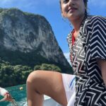 Vishnupriyaa bhimeneni Instagram - HOLIDAY 📸 Dump 💙💙💙💙🎆🎆🎆🧿🧿🥰🥰🙏🦋🦋🦋 #VISHNUPRIYABHIMENENI #rithuchowdary #girlsonavacation #oceanlove #island #krabi #Thailand #bestholiday #grateful #Energised Krabi, Thailand