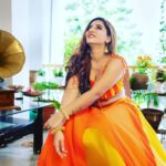 Vishnupriyaa bhimeneni Instagram - Patakha kudi 💥💥 Outfit :@rekhas_couture Designer :@kirthana_sunil 📷 : @teampixel8 #VISHNUPRIYABHIMENENI #diwalilight #bethelight #bethelove #orangeisthenewgold🧡 #kirthanasunil