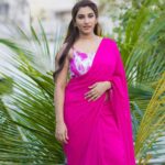 Vishnupriyaa bhimeneni Instagram - 🪷🪷🪷 Outfit : @rekhas_couture Designer : @kirthana_sunil 📸: @teampixel8 #VISHNUPRIYABHIMENENI #pinksaree #festivewear #sareelove