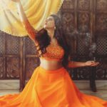 Vishnupriyaa bhimeneni Instagram - AAO KABHI HAVELI PEH 😍🤪🧡🧡❤️‍🔥 Outfit : @rekhas_couture Designer : @kirthana_sunil 📸: @teampixel8 #VISHNUPRIYABHIMENENI #festivewear #rekahscouture #love #live #behappy