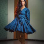 Vishnupriyaa bhimeneni Instagram - Wanted Pandugaad promotions....... 💖💖💖💖💖 Styling :@greeshma_krishna.k Outfit : @houseofakhilaaakurathi Team : @relivevisuals #vishnupriyabhimeneni #WANTEDPANDUGAAD🍊 #moviepromotions #LIFEISBEAUTIFUL #magical #raghavendraraogaru #Unitedkproductions Hyderabad