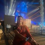 Vishnupriyaa bhimeneni Instagram – One with Divine 💛
 Purely Magical… 🙏❤️
YOGI SHIVA MAHADEV 🤍

Forever grateful….

🥻 @sujisrin.collection 

#mahashivratri2022 #vishnupriyabhimeneni #sadhguru #ishafoundation #savesoil #memorablenight Adiyogi Shiva statue