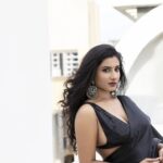 Vishnupriyaa bhimeneni Instagram - As soon as you have made a thought, laugh at it." - lao tzu Styling :@greeshma_krishna.k @thelabeldiva H&M : @makeupbysapnak 📸 : @shareefnandyala #vishnupriyabhimeneni #loveandlight #thursdaythought #gratefulforeveryday❤️