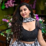Vishnupriyaa bhimeneni Instagram - 🖤🤍🖤🤍🖤🤍🖤🤍🖤🤍🖤🤍🧿 Outfit : @sujisrin.collection Hair : @dkalyani73 Jwellery:@aanvitrends 📷 :@landscapephotography19 @studios19_lsp Location : @passionate_studios #vishnupriyabhimeneni #friday #loveday #blacknwhite #happinessnjoytotheworld
