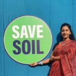 Vishnupriyaa bhimeneni Instagram – Soil degradation is real and we cannot stay blind to it anymore. We are what we eat and everything that sustains us comes from the soil. Let’s support @sadhguru as he starts his epic bike ride across 27 countries to #SaveSoil. #ConsciousPlanet @consciousplanet

#vishnupriyabhimeneni #conciousliving #ConsciousPlanet #sadhguru #savesoil #motherearth #Bhumi #mylove #Mypassion #tosavesoil