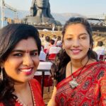 Vishnupriyaa bhimeneni Instagram – One with Divine 💛
 Purely Magical… 🙏❤️
YOGI SHIVA MAHADEV 🤍

Forever grateful….

🥻 @sujisrin.collection 

#mahashivratri2022 #vishnupriyabhimeneni #sadhguru #ishafoundation #savesoil #memorablenight Adiyogi Shiva statue