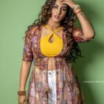 Vishnupriyaa bhimeneni Instagram - August month u have my heart ❤️ 🧡💛🫶💖🧿 Styling:@greeshma_krishna.k 👗:@maramsclothing_official Video by : @landscapephotography19 #vishnupriyabhimeneni #DayaaOnHotstar #trending #reelsinstagram #thursday #magic