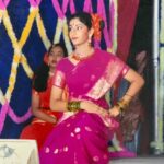 Vishnupriyaa bhimeneni Instagram - Memories bring back memories 😍😍😍💜💜💜 This picture was clicked in 2009 my schools Annual day celebrations 😍😍 AND I just can't forget enjoying every bit of performing... Practices between classes for almost 2 months 😍😍 AHH God it was funnnnnnnnn.. And Never thought 10 years down the lane that it will be my profession ❤️ All I can do is dance all day 😍😍💃💃💜💜 How lucky I'm I 😍🙏 .. And Iam so... grateful I pursued what my soul craves for 😍 #followurheartfollowurpassion #loveeverythingyoudo #UNEEDNOTSATISFYOTHERS #SATISFYURSELF #Havingagratefulday
