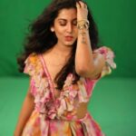 Vishnupriyaa bhimeneni Instagram - All my favs unedited... RAW Candis of a video song... Thats very close to my heart..... ❤️ Video is not out so atleast the photos are 😬😬🥰🥰🥰.... Styling : @greeshma_krishna.k Photo : @photographyarvin M & H : @makeup_by_lavanya
