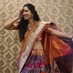Vishnupriyaa bhimeneni Instagram – Munduga andariki Ugadi 💛💚 subhakankshalu
 💖 😍😛😝

Beautiful halfsaree from @southindiashopping I can’t express how much my mom loved the outfit…
And me wearing it today specially …. 😍
Coz I generally don’t doll up…
Thats highly impossible… 

Pc : To my mom… Who was bored of my poses and asked me to try something nice and the result was last 3 pictures… 😝🤣