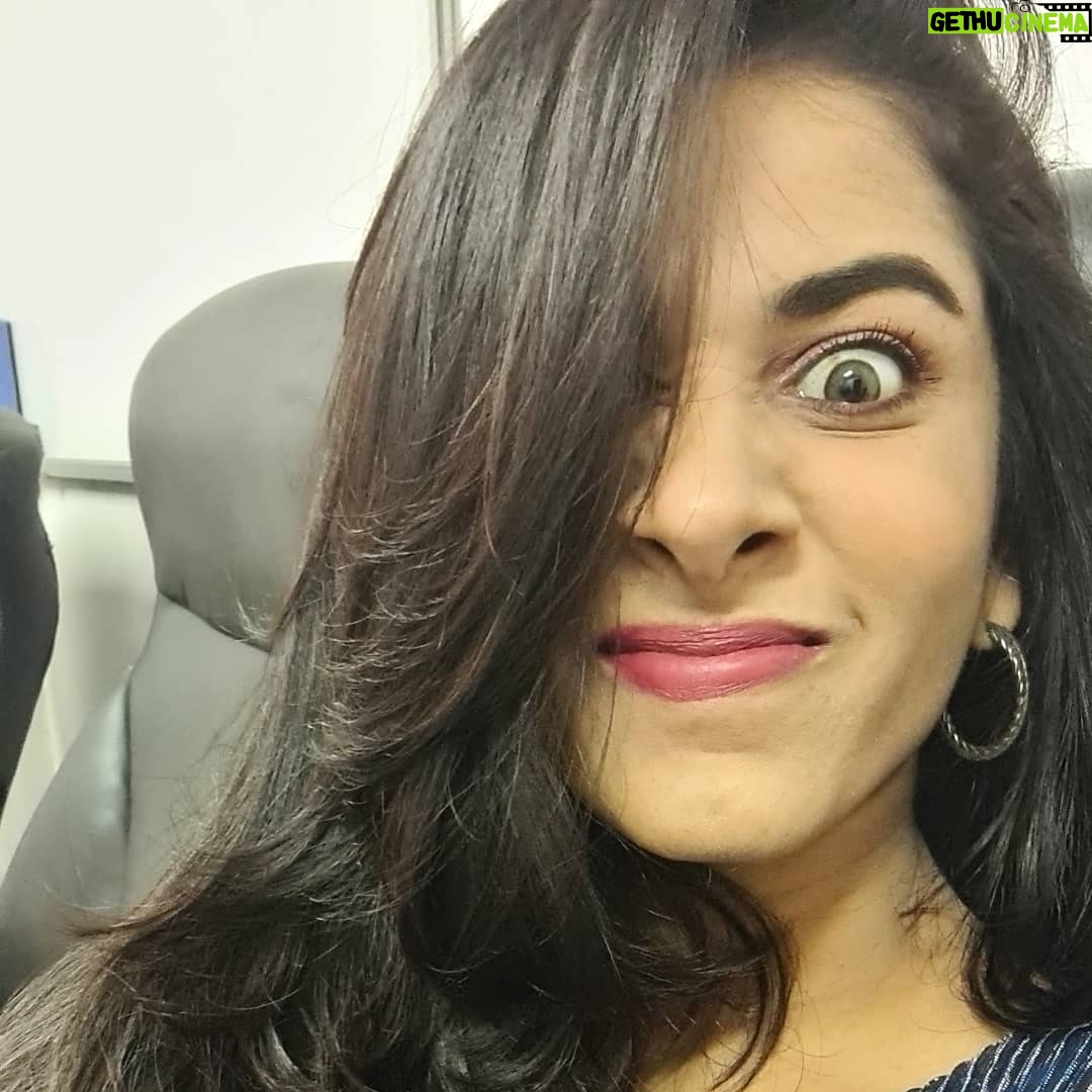 Vishnupriyaa bhimeneni Instagram - Everything happens for a reason..... What ever happens... Happens for good... ❤️💜 Film Chamber Society of Andhra Pradesh