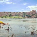 Vishnupriyaa bhimeneni Instagram – REFRESHED💙🌊🌊🌊 Tungabhadra 💗🌸🌸💚💚💚💚💚💜💜💜💖💖💖💖

#blessedwithamazingmothernaturearound💙 #TungabhadraRiver #Chillingontheriverbank #muchneededlovefromnatureafterlockdown #hampitourism #ancientindianhistory #rechargedforother1month #livinglife #everyminuteisinevitable💛💚 Tungabhadra River