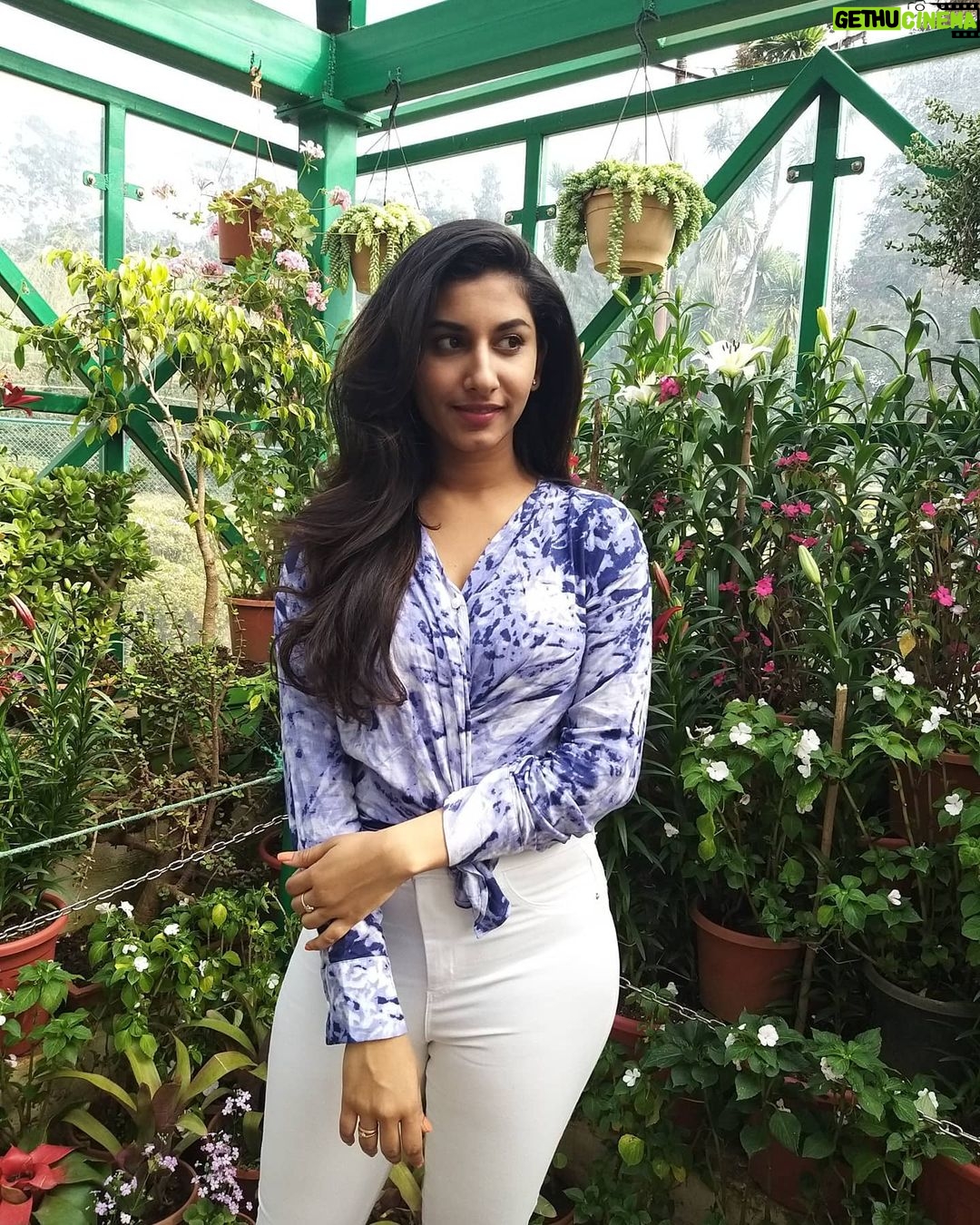 Vishnupriyaa bhimeneni Instagram - ๐๐๐งก Ooty Botanical Garden