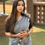Vishnupriya sainath pathade patil Instagram - Does the saree suit me? #vishaarmy