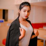 Vishnupriya sainath pathade patil Instagram - Be yourself, there’s no one better." Pic - @gopal_panchal5555 Location - @golden_quarter