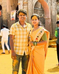 Vishnupriya sainath pathade patil Instagram - Dev malhar ❤️🙏🏻 Vlog kal aayega 🫶🏻 #vishaarmy #saipriya श्री मार्तंड देवसंस्थान,जेजुरी