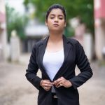 Vishnupriya sainath pathade patil Instagram - If you ever think I am ignoring you, I swear I am. My phone is in my hand 24×7 😎 Pic edit - @_p_r_d_official_