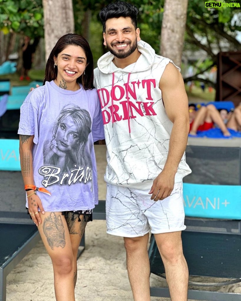 Vishwa Rathod Instagram - Apka favourite kon tha BB me..? mere to Stan and Shiv @shivthakare9 #thailand #metaverse #fairplayindia #ootd #ootd #pictureoftheday #potd #tattoo #tattoos #tattoogirl #ethnicwear #piercing #piercings #nature #bepositive #thinkpositive #staystrong #stayhappy #loveyourself #nevish #wisharmy🖤 #instagood #trending #smile #happyme #viral #instafamily Thailand
