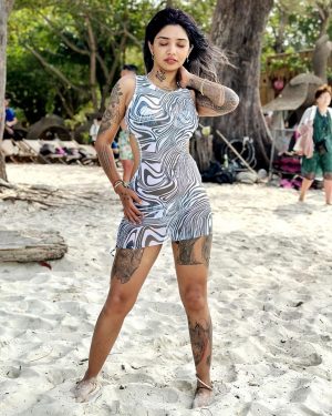 Vishwa Rathod Instagram - Your favourite vacation destination..?

#ootd #pictureoftheday #potd #tattoo #tattoos #tattoogirl #ethnicwear #piercing #piercings #nature #bepositive #thinkpositive #staystrong #stayhappy #loveyourself #nevish #wisharmy🖤 #instagood #trending #smile #happyme #viral #instafamily #picoftheday #instagram #creator #bikini #thailand #phiphiisland #hot