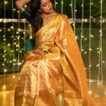 Vithika Sheru Instagram - Heal, Learn, Grow, Love . . . PC - @pixelaffinityphotography Earrings - @pretty.jewelbox Saree - @naira_silks