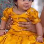 Vithika Sheru Instagram - Sanvika Ki Peru Pettina Vela ❤️🧿🫶🏽🥹 #happyfamily Baby outfit - @bhargavikunam ❤️