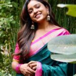 Vithika Sheru Instagram – Traditional Vibes 💓

Earrings – @alluringaccessories.a2