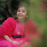 Vriddhi Vishal Instagram - Follow me follow me❤ Dop @abi_fine_shooters Outfit @liandli_couture Location @silentcreekresort #EnnaSollaPogirai #CutePonnu #CutePonnuDanceChallenge 🎤 @anirudhofficial 🎶 @viveksivaofficial - @mervinsolomon 🖊️ @therukural @ashwinkumar_ak @hariharana #Ravindran @viveksivaofficial @mervinsolomon @teju_ashwini @avantikamishra @vijaytvpugazh @editormathivathanan @apsarr_ @setboxone @rubini_sakthi @donechannel1 @muzik247in @gobeatroute