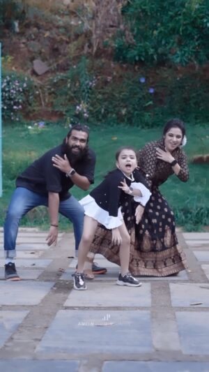 Vriddhi Vishal Instagram - Zari zari panche katti ❤️💃💃🥰

🎥 & cuts @ameensabil 

My outfit @orikid_ 

Location @bamboodaleresort 

Thanks @christopher_holidays 

#dancereels #vriddhifamily #familyreels #childartist #zarizari #zarizaripanchekatti #trendingreels #insta #babyartist #telugureels #reelslovers #telugusongs #telugufolksongs #vishnupriya #trendingreels #sekharmaster #maanas #vishnupriya #vishnupriyadance #vishnupriyasongs #folksongs #folksong2021 #folksongs2022 #folkmusic #telugufolksongs2021 #spoorthyjithendersinger #madeenfolksongs #telugumusic #latestsong #latestmusic #whatsappstatus #allahreallahsong
