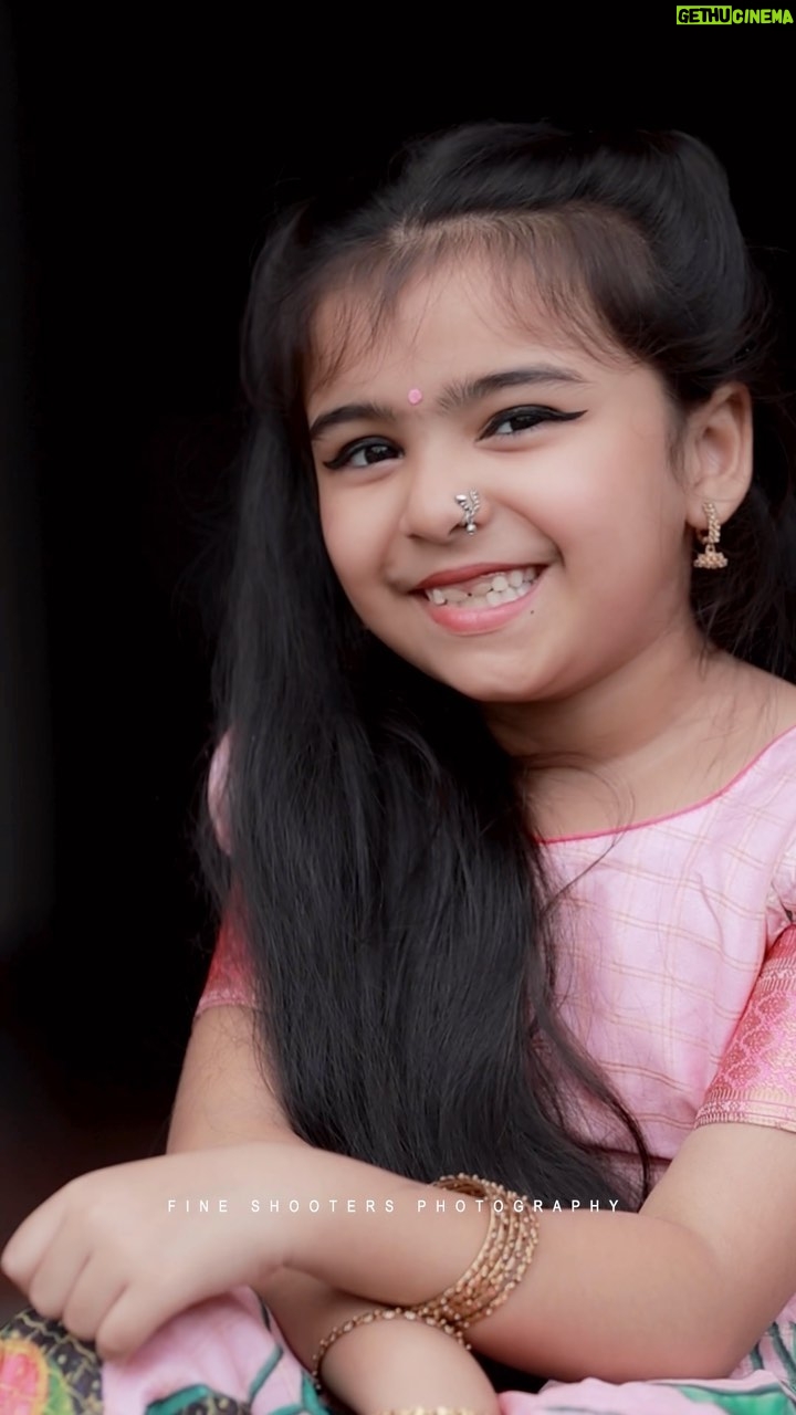 Vriddhi Vishal Instagram - Sathyabhaamey πβ€οΈπ₯° π₯ @abi_fine_shooters Location @anandacherai Tnq @christopher_holidays #satyabhame #reels #instagram #viral #trendingsongs #trendingreels #childartist #southindian #cinema