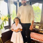 Vriddhi Vishal Instagram - Ma next tamil cinema with @jayamravi_official uncle ❤️❤️❤️ 📷 @vishal_kannan03 #cinema #tamil #childartist #passion #acting #viral #instagood #instagram #shooting #ooty