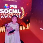 Vriddhi Vishal Instagram - ❤️❤️❤️ @flowersonair @24onlive #socialmedia #awards #junior #malayalam #influencer #cinema #instagram #instagood #insta #reels #reelsinstagram #reelsvideo #viral #vathicoming #ramulooramulaa #mallu #malayalam #kochi #kerala