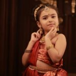 Vriddhi Vishal Instagram - All about ps 1 reel shoot Clicks @abi_fine_shooters Location @broadbeanresortmunnar Jewels @parakkat_jewels #picoftheday #pic #photooftheday #photoshoot #photo #photoshooting #resort #munnar #cool #climate #trending #babyartist #childartist #malayalam #tamil