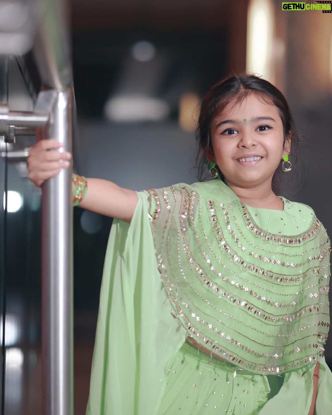 Vriddhi Vishal Instagram - ❤️❤️❤️ 📷 @abinprasad_cherthala #cinema #artist #childartist #happy #award #socialmedia #junior #influencer #award #awardwinning #malayalam #tamil #film #adfilms #kochi #kerala360 #dance #dancelover #viral #viralpost Le Méridien Kochi