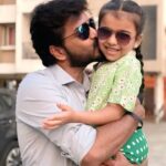 Vriddhi Vishal Instagram - Happy b day ma best friend ❤️❤️❤️ @actorjai uncle ❤️❤️ Love u uncle 😍😍😍😍 Edits @ameensabil #love #care #friendship #cinema #tamil #thankyou