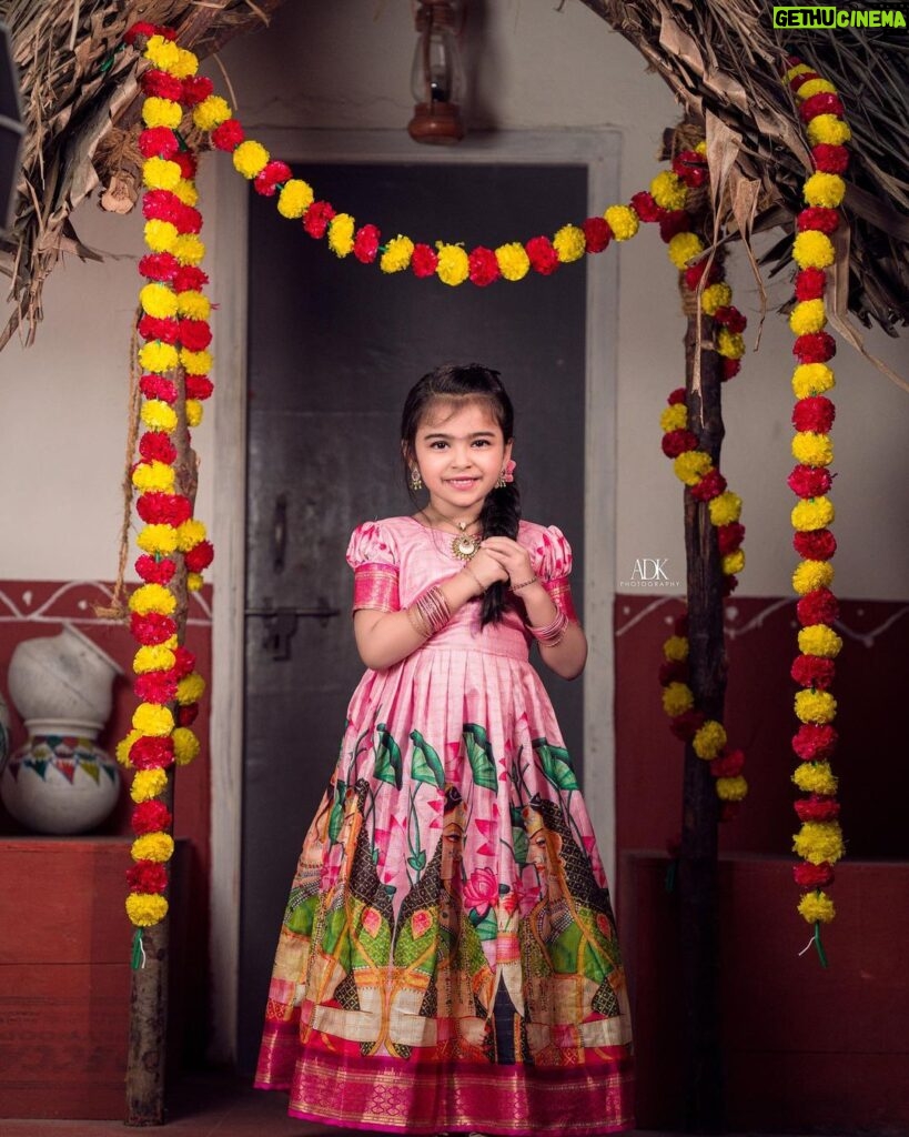 Vriddhi Vishal Instagram - ❤️ Outfit @the_hooray_handmade_apparels Clicked by 📷 @adk_karthik (ADK Photograhy) Retouch @retouch_by_gokul Location @bettermaxstudio #photography #photoshoot #chennai #tamil #cinema #babyartist #kerala #malayalam #instagood #instagramers Chennai, India