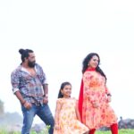 Vriddhi Vishal Instagram - ❤️❤️❤️ 🎥 @abinprasad_cherthala Asist @alizejisna Ma outfit @orikid_ #Vellake @sonymusic_south @vinayshanmukh @alekhyaharika_ @_sugivijay_ @bharatsaurabh @sureshbanisetti_lyricist #vriddhi #vriddhivishal #tamil #songs #hitsongs #sonymusic #sonymusicsouth #love #family #vriddhifamily #dancelover #babyartist #vellake #trending #trendingreels #vriddhireels #childartist