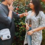 Vyoma Nandi Instagram - Hurry Om Hurry madness on moye moye 😂 #HurryOmHurry #RaunaqKamdar #VyomaNandi #NisargVaidya @raunaqkamdar @vyomanandi @vaidyanisarg deLULU