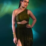 Waluscha De Sousa Instagram – Drop 2 #aboutlastnight
Outfit @worldofasra
Shoes @aquazzura
Jewellery @studio.metallurgy @minerali_store
Styling @abhilashatd @dipteeagarwal
Makeup @kapilbhalla_
Hair @hairbyykaushall
Photography @akshay_26
#bollywoodhungama #awards #beauty #film #fashion #glamour #redcarpet #waluschadesousa