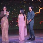 Waluscha De Sousa Instagram - देखना ना भूलिएगा अवॉर्ड्स की धमाकेदार शाम सिर्फ स्टार प्लस पर 1 जनवरी 2023 को शाम 7:30 बजे ✨✨✨ Don’t forget to tune in and watch a glittering evening @theitaofficial @starplus @anuranjan1010 #itaawards2022 #bestsupportingactress #ott #escaypelive